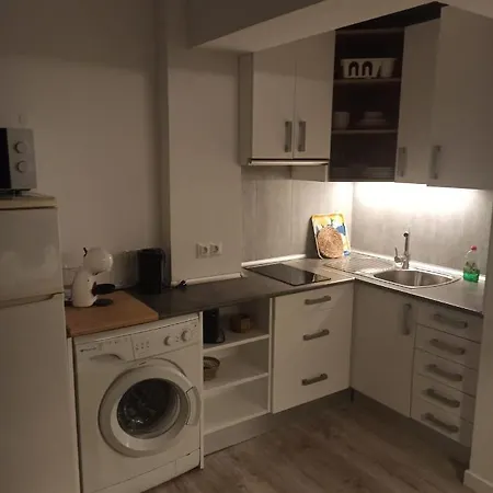 Apartamento C Y L *